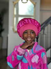 Load image into Gallery viewer, Satin bonnet kids hot pink
