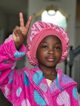 Load image into Gallery viewer, Blush pink pink satin bonnet