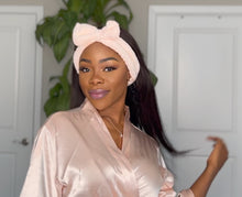 Load image into Gallery viewer, Fashionable Reusable Makeup Headband ( Blush Pink)

