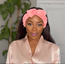 Load image into Gallery viewer, Fashionable Reusable Makeup Headband ( Pastel Pink )
